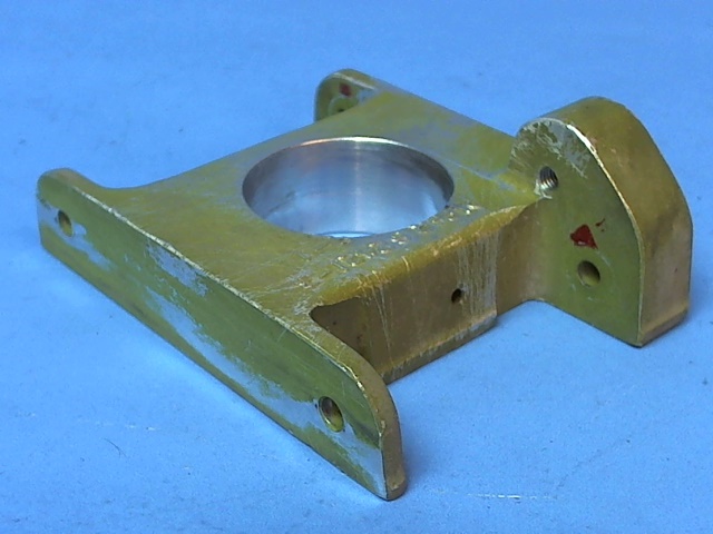 62421-01 Piper - FITTING - Flap torque tube right